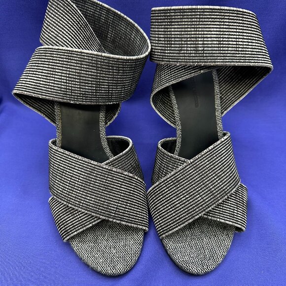Alexander Wang Black & White “Dana” Strappy Heels Made in Italy.  Size 5 ½ - Picture 1 of 13
